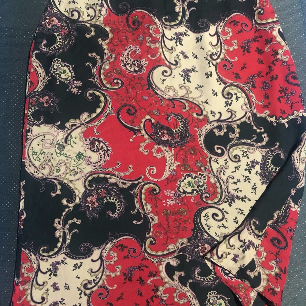 Charter Club 100% Silk Skirt, Size 12, NWT. Paisley, floral design-red/beige/blk